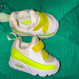 New baby air max sneakers